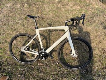 Specialized Roubaix SL8 Sport 105