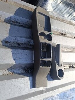 Stredový panel škoda Felicia