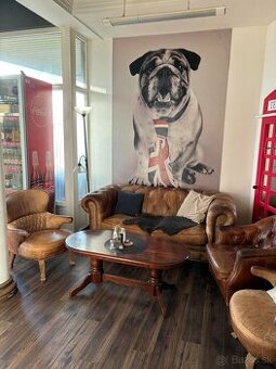 Rozpredám zariadenie kaviarne chesterfield