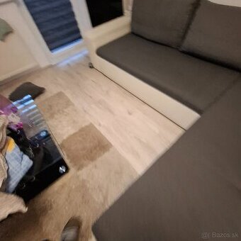 Predám rohový gauč za symbolickú cenu