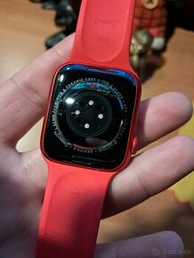 Predám Apple Watch 8 gps 45mm Produkt Red