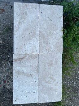Prírodný kameň limestone rozmer 20cm/40cm  400 kusov