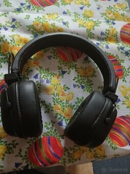 Predám slúchadlá na Bluetooth