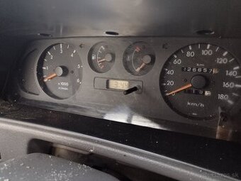 Predám Nissan Terrano 2 - 1
