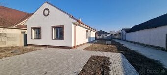 Novostavba - 4 izbový rodinný dom v obci Blatná na Ostrove