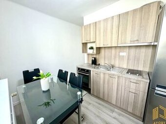 NA PREDAJ 3 - IZB. BYT (67m2), PALÁRIKOVA UL., SENICA