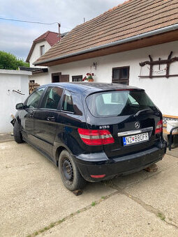 B trieda 150 - na náhadné diely