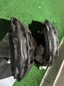 Brzdiče brembo
