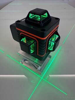 Nový Krížový nivelačný laser 4D 16 lúč