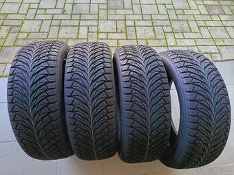 celoročne pneu 215/55 R17