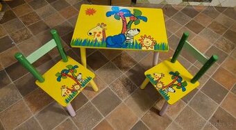 Detský stôl a stoličky