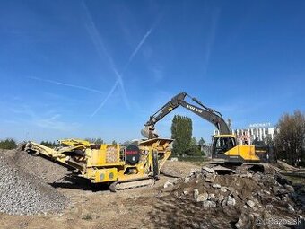 búranie, recyklovanie betónu a stavebnej sute, zeminy