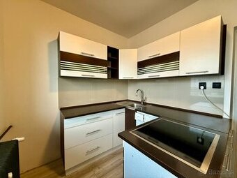 1-izbový byt na prenájom, voľný ihneď, Školská ulica