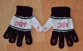 Detske rukavice a saly, rozne velkosti a ceny