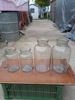 Predám staré sklenené poháre