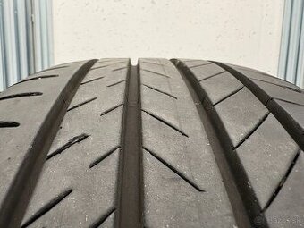Bridgestone Alenza 235/55 R19 101V letne