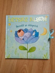 Dětské album: Narodil se chlapeček