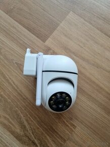 Bezpečnostná kamera s wifi 2MP