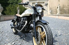 Honda CB 400 Cafe Racer