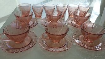 Set poharov