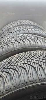 Celorocne pneu 245/40r19