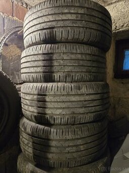 Continental 215/45 R16
