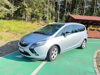 Opel Zafira Tourer