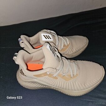 Predam nosene 40.5ky botasky adidas
