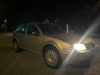 VW Bora - 1