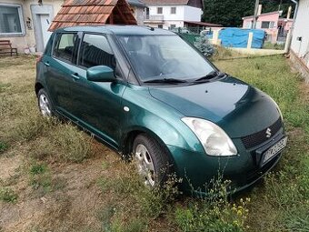 Suzuki Swift - 1