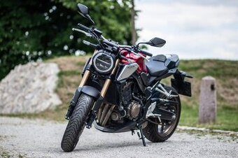 KÚPIM Honda CB650R