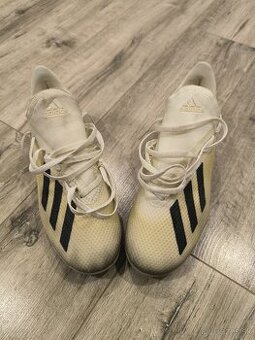 Tarfy Adidas