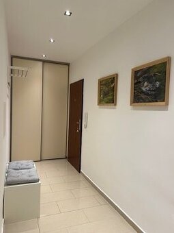 Prenajmem 3-izbový byt Bratislava Staré mesto