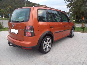 Volkswagen Touran Cross 2.0 TDi 103Kw(140Ps) Exclusive