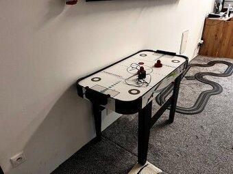 Predam detsky vzdušny hokejovy stol pinbal uplne ako novy