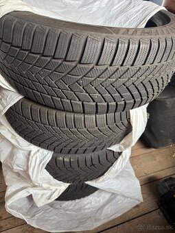 Predam zimne pneu 225/45 r18
