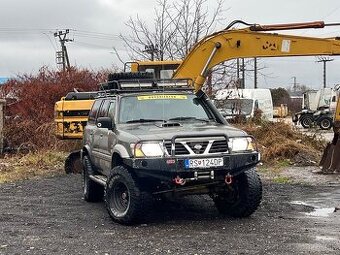 Nissan Patrol Y61 2.8 TD SE+