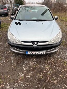 Peugeot 206 – 1.6 Benzín (80 kW)