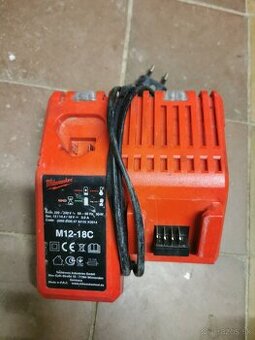 Nabíjačka milwaukee