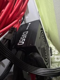 Corsair CV650-80 PLUS Bronze, málo používaný