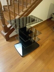 TV stolík - kov + sklo