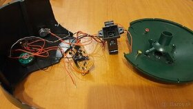 elektricky obvod hraje fuka svieti