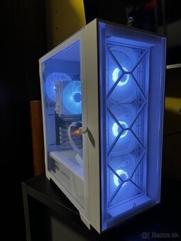 Herny Biely PC Ryzen 5 5600X 1TB SSD 32GB RAM PSU 850W