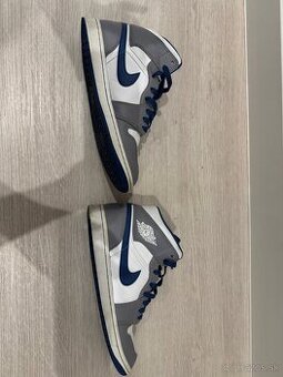 Air Jordan 1 Mid "True Blue"  Nike tenisky veľ. 42
