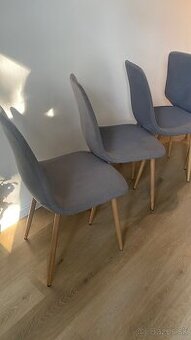 Jedalenske stolicky jysk Jonstrup siva/ dub