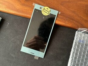 Xperia XZ1 Compact displej