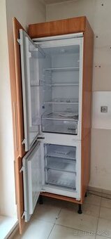 Vstavaná chladnička BEKO
