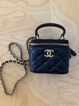 Chanel kabelka