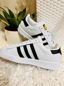 Adidas Superstar Sneakersy vel.37