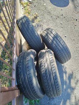 Predám pneumatiky R16, R15, R14, gumy, disky Škoda Octavia